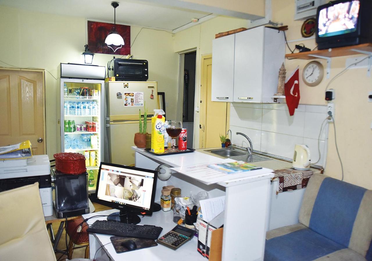 Nostalji Hostel Istanbul Ngoại thất bức ảnh
