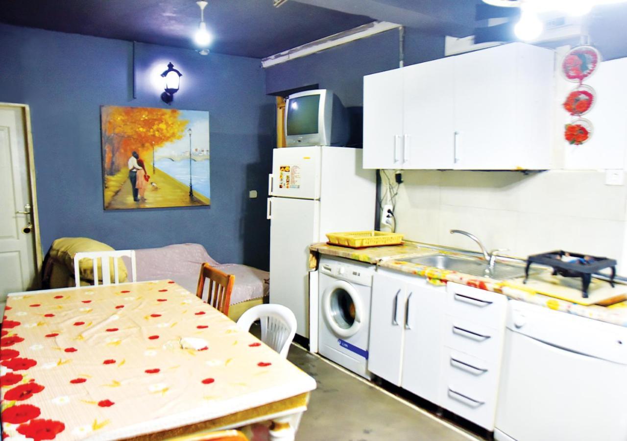 Nostalji Hostel Istanbul Ngoại thất bức ảnh