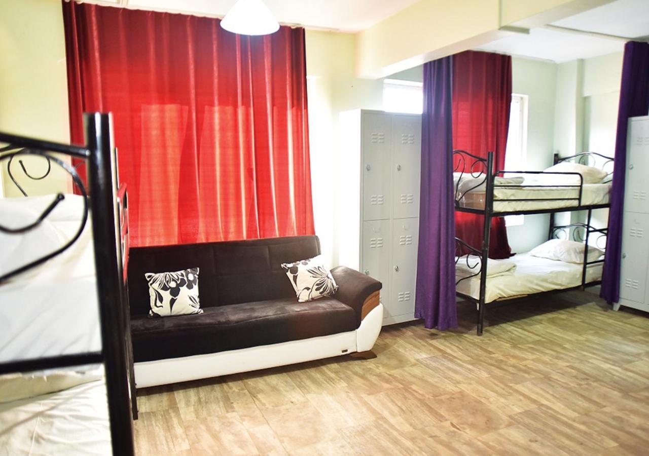 Nostalji Hostel Istanbul Ngoại thất bức ảnh